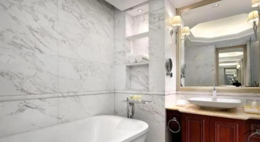 فندق Wyndham Garden Zhengzhou East 4*,  الصين